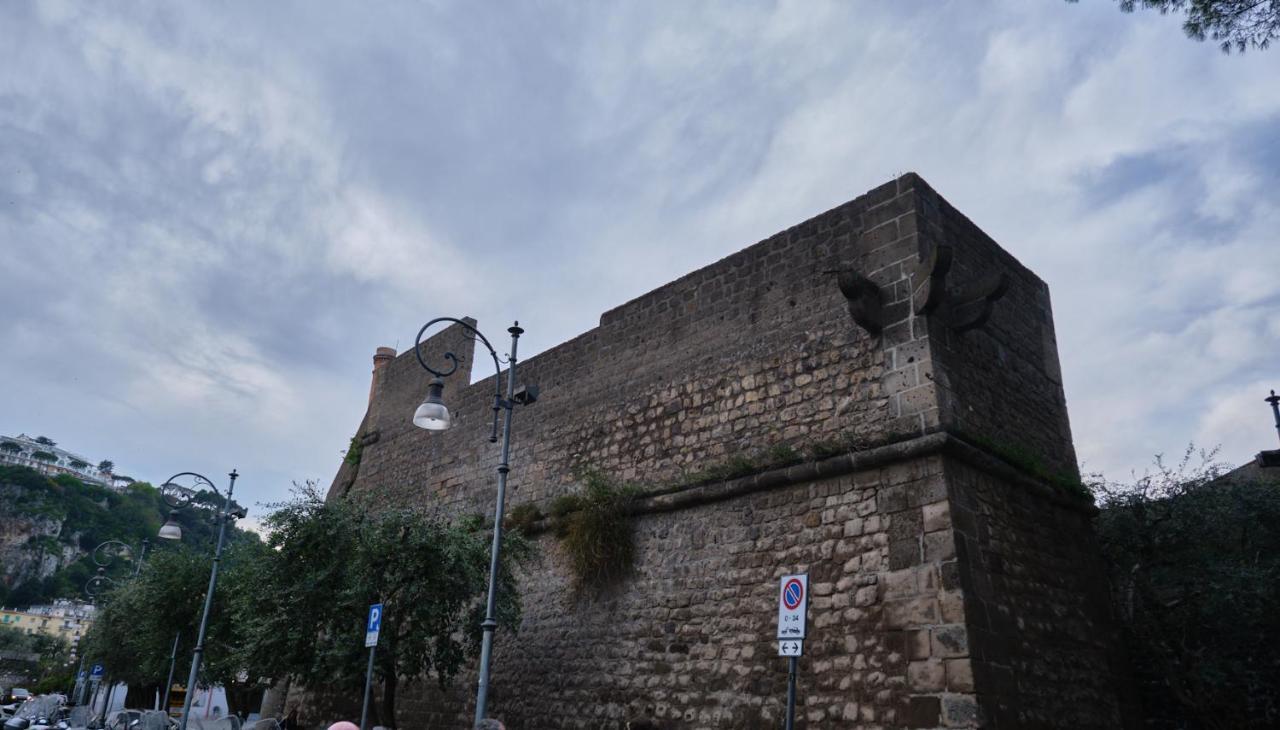 索伦托Giardino Archeologico住宿加早餐旅馆 外观 照片